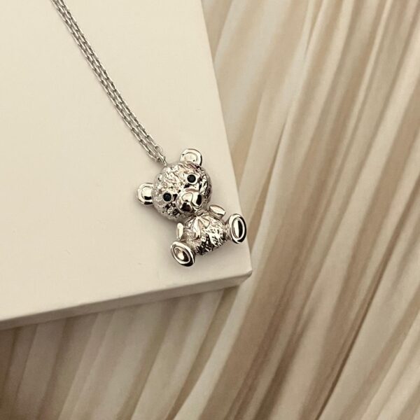 ayı figürlü gümüş kolye reyhan coşkun