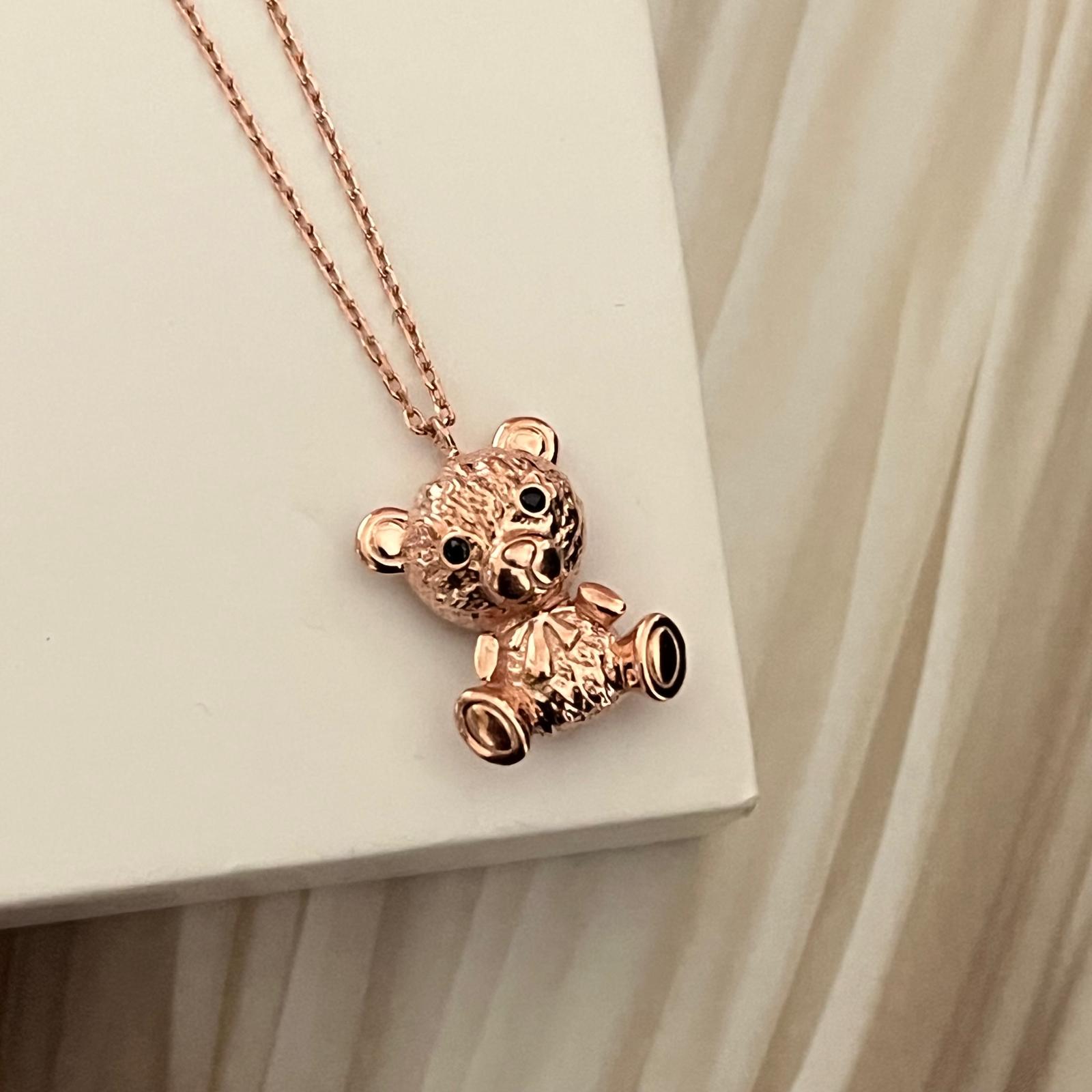 ayı figürlü rose gümüş kolye reyhan coşkun