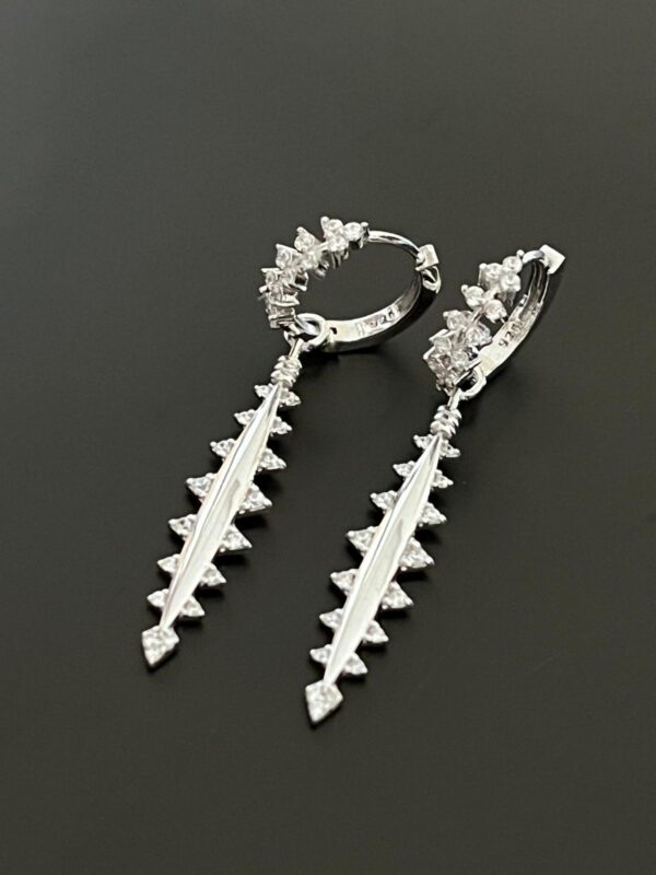 balık kılçığı figülü gümüş küpe