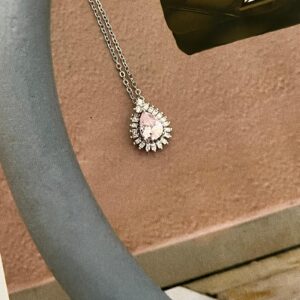 Pembe Zirkon Taşlı Damla Gümüş Kolye